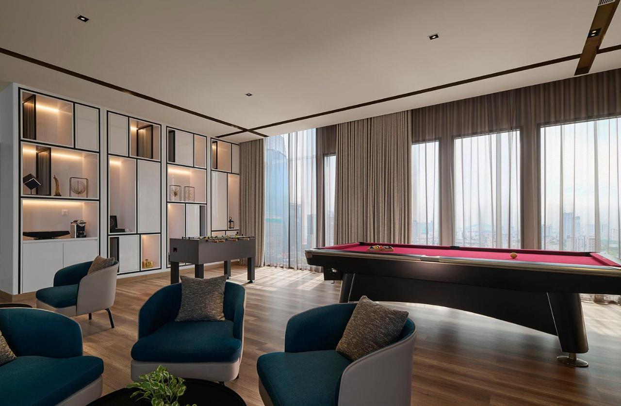 Pan Pacific Serviced Suites Kuala Lumpur Exterior photo The Billiard Room